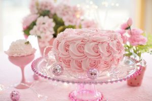 Różowy tort dla dziewczynki